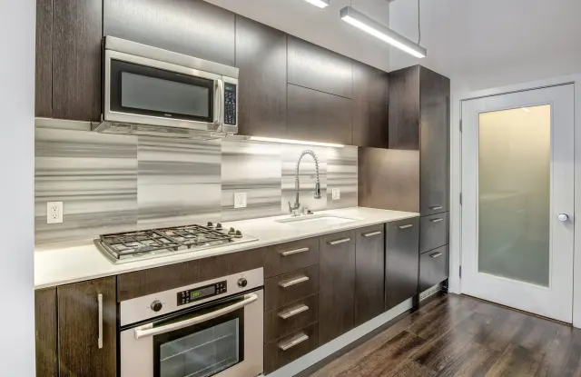 Manhattan View Towers